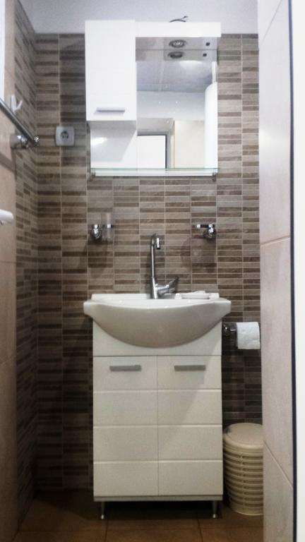 Divna Guest House Krushuna Dış mekan fotoğraf